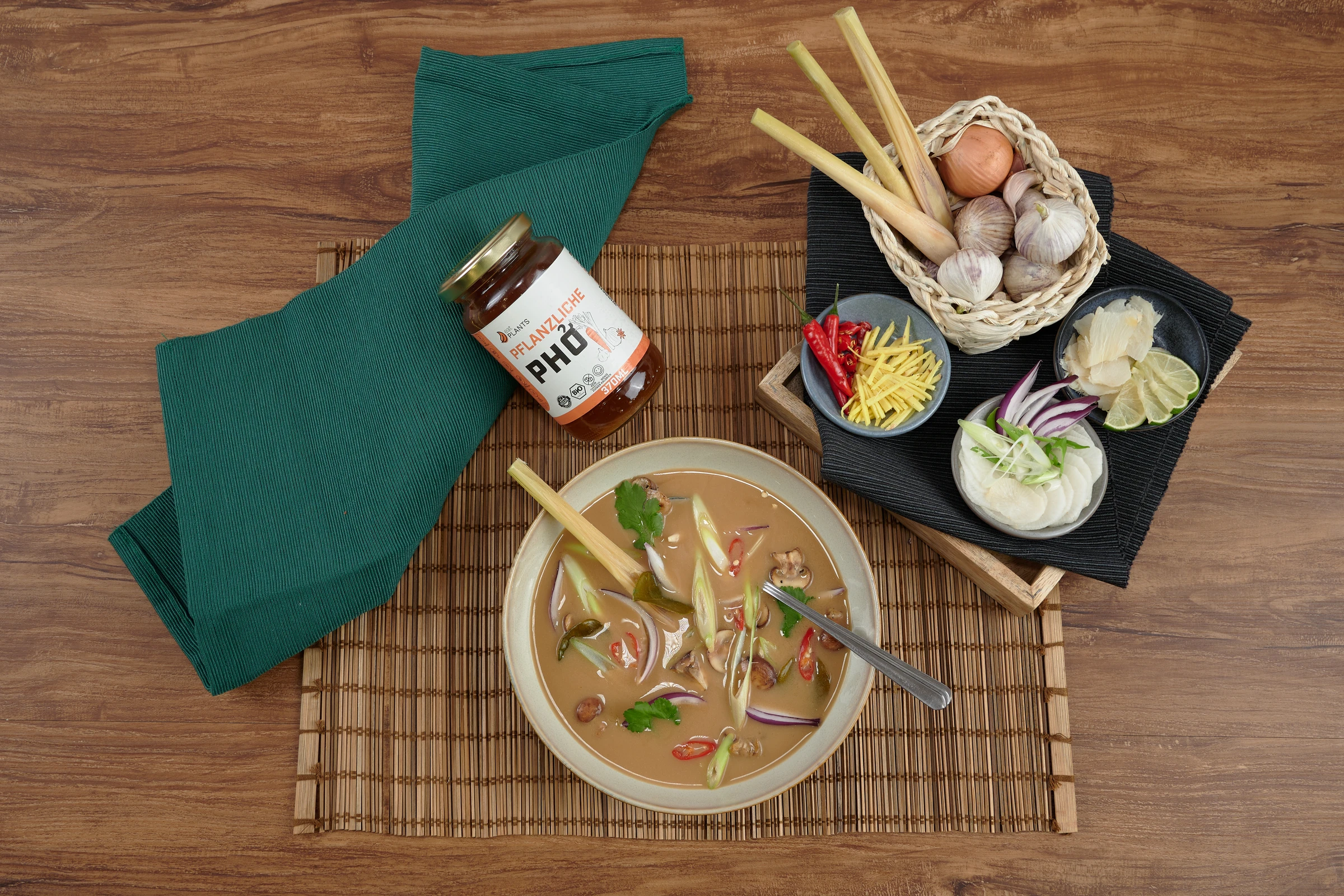 EatPLANTS Bio Pflanzliche Pho 5 EatPLANTS Bio Pflanzliche Pho – Bild 3